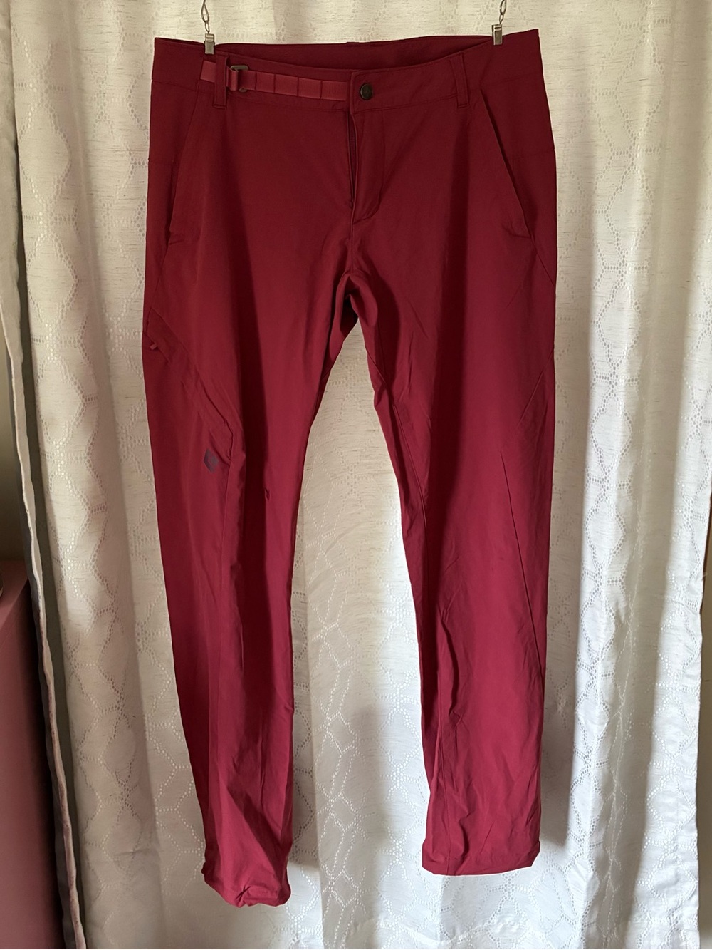 Flawed - Black Diamond Women's Straight Leg Pants in Deep Coral Red